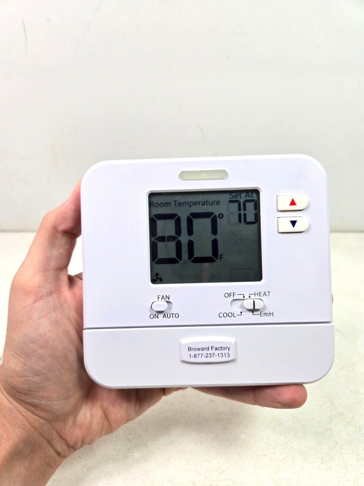 Vive Comfort TPN721 Heat Pump Programmable Thermostat Used Condition