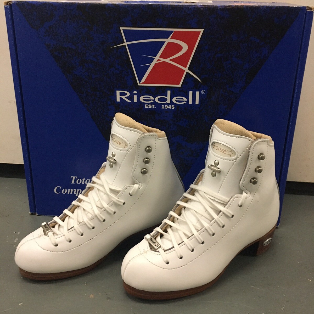 Riedell 43 Bronze Star Figure Skate Boots M - Main Image