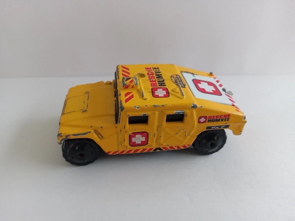 Retro 1994 Matchbox Rescue Humvee Hummer 1:70 2003 Special Edition. 1:64 Scale - Image 3 of 4