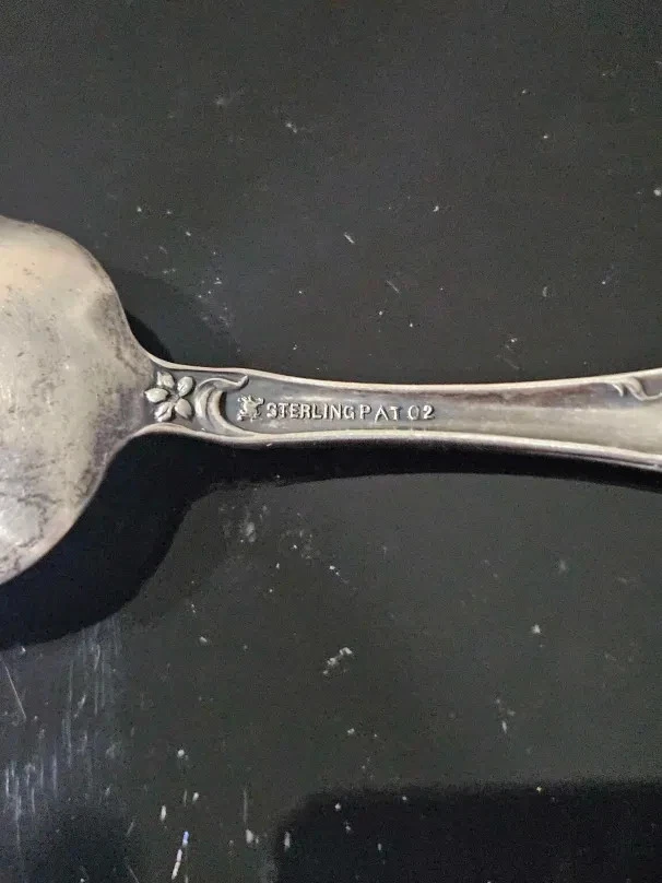 Mauser/Mt Vernon Sterling "Yetive" Bon Spoon Pat. 1902 - 29g - Mono M Foto 2 de 4