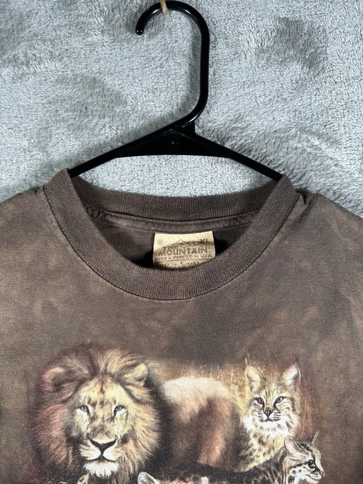 Camiseta De Colección The Mountain Marrón Tie Dye Grandes Gatos León Guepardo Niños XL Naturaleza Foto 3 de 4