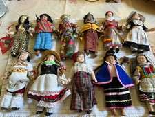 Dolls of the World - Eleven dolls 
