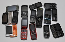 Mixed Lot of 15 Cell Phones for Scrap, Parts or Repair-LG Blackberry Ut Starcom
