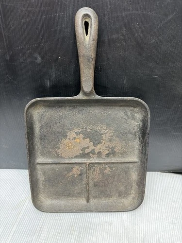 Wagner’s 1891 Original Bacon & Egg Breakfast Skillet Needs Cleaning & Seasoning