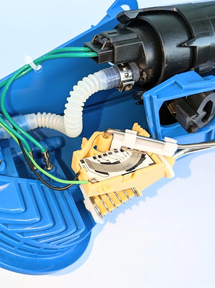 全新宝马 E31 燃油泵 - 840i 840Ci 850Ci 旧宝马零件编号:16141182289 — 第 4/4 张图片