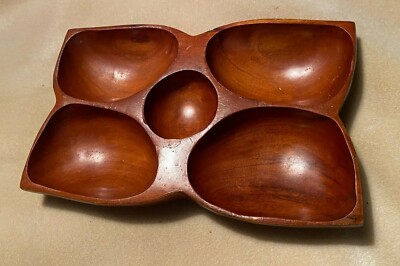 Nussschale aus Holz handgeschnitzt 5 Fächer 12''x8'' rustikal guter Zustand