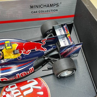 MINICHAMPS 1/18 Red Bull Racing RB5 Sebastian Vettel #15 2009