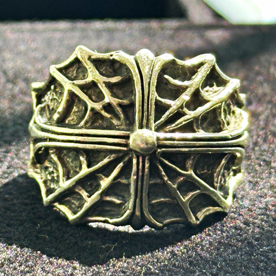 A&G Rock / SPIDER'S CROSS STERLING SILVER RING