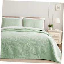 California King Quilt Bedding Set, Lightweight Sage Green Quilts Cal