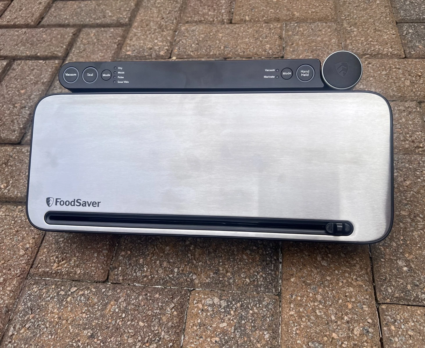 FoodSaver VS3180 Multi-Use Vacuum Sealer Preservation System Countertop + Bags