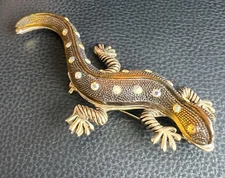 Vtg Salamander Lizard Crystal Gold Tone Rhinestone Costume Jewelry Brooch Pin
