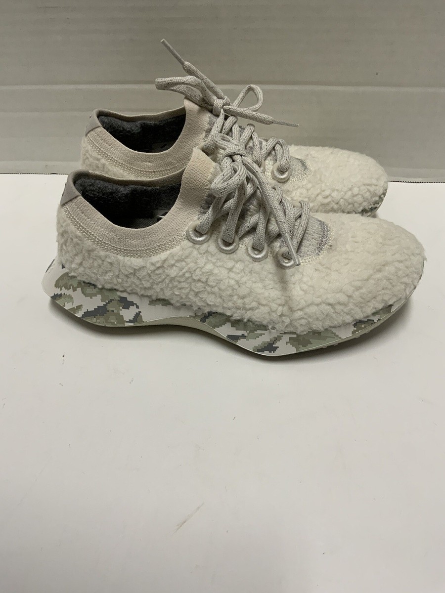 Allbirds Womens 6 Natural White Cloud Pixel Wool Dasher  display picture 1