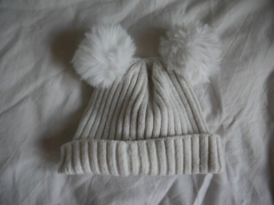 Baby Hat Ivory 0-3 Months Girl Matalan Cute Bobble Hat Stretchy Pom Poms