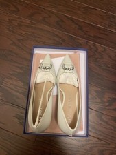Stuart Weitzman Ivory Heels Size 7.5. New In Box. Wedding/Formal Shoes