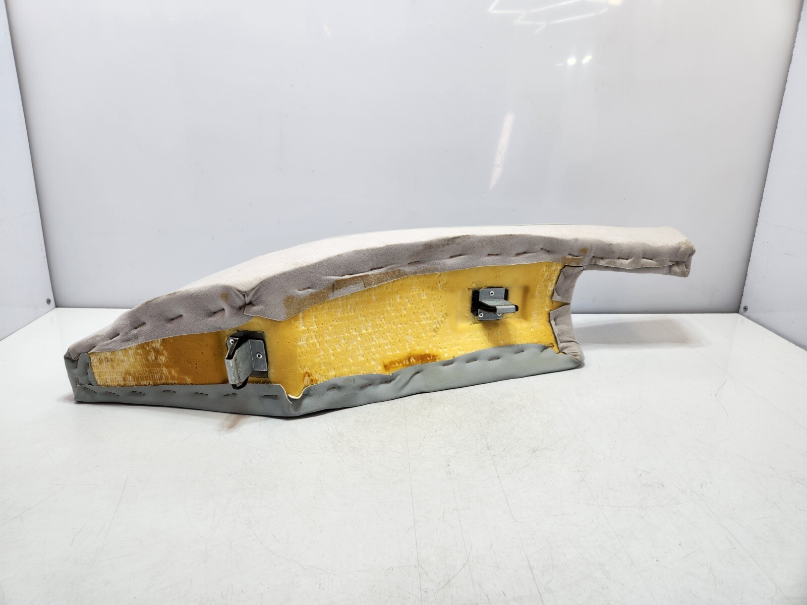 ✅ 03-08 OEM Maserati Quattroporte M139 Rear Right Side Seat Side Bolster