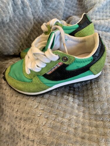 Diesel Sneakers — Infant/Toddler Sz 6.5 — EXCELLENT CONDITION - Picture 3 of 7