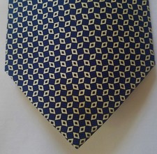 BURBERRY NAVY OFF-WHITE FOULARD DESIGN 100 SILK TIE / NECKWEAR MADE IN USA