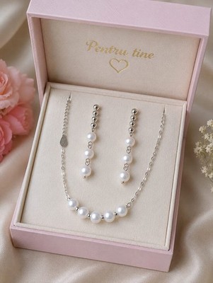 Set aus Ohrringen und Halskette aus 925er Silber mit Perlen