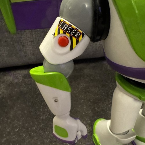 Buzz Lightyear Figure Toy Story Disney Store Luci e Suoni - Perfettamente Funzionante - Foto 3 di 13