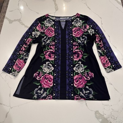 Susan Graver Floral Liquid Knit Tunic Top M Keyhole Metal Embellished Colorful