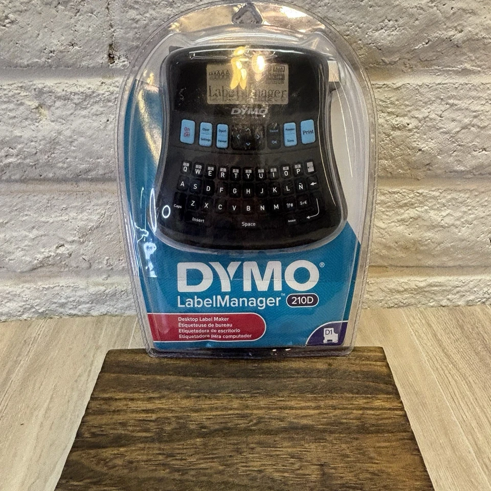 Dymo LabelManager 210D Desktop Label Maker 1738345 NIB - Image 2 of 4