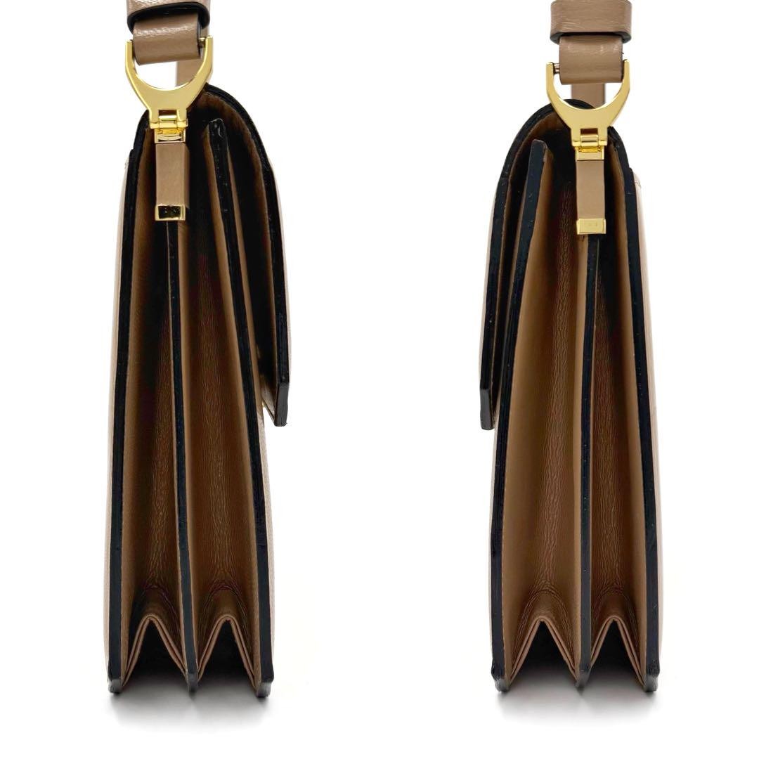 Borsa a tracolla Yves Saint Laurent 2way YSL Cassandra in pelle beige F0605442