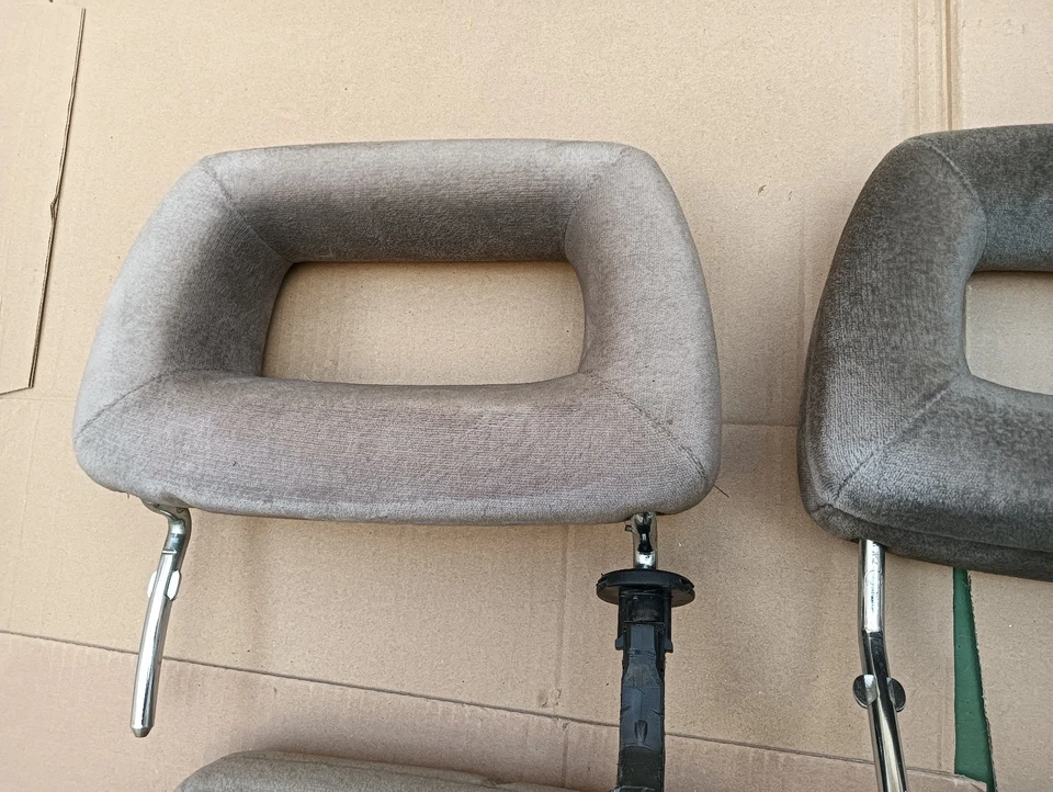 Audi 100 C3 TYP44 SET HEADREST Kopfstütze - Imagen 3 de 4