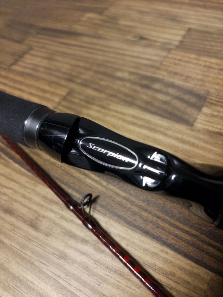 Barra de bajo Shimano Scorpion XV 1581F-2, 6,2 pies, roja, usada, longitud delgada Foto 4 de 4