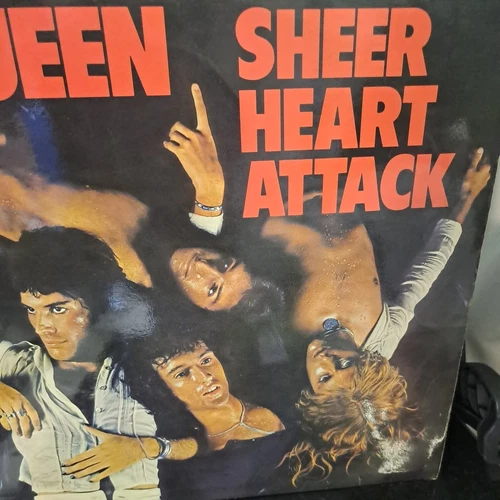 Queen Sheer Heart Attack First Press 1974 UK Vinyl LP Record EMC 3061