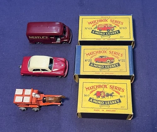 3 Vintage Matchbox Lesney England No. 7 Horse 22 Vauxhall Cresta 69 Nestle's Van