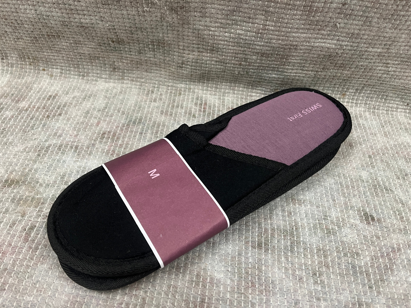 SAOLA Swiss Air First Class Inflight Travel M Slippers 29cm Sole Airline Memorabilia