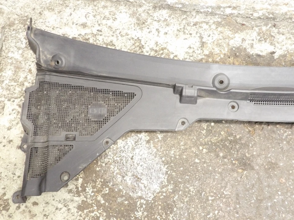 Jaguar XE GTDI X760 2016 2,0 gasolina automático 4 puertas berlina parabrisas panel de desplazamiento Foto 2 de 4