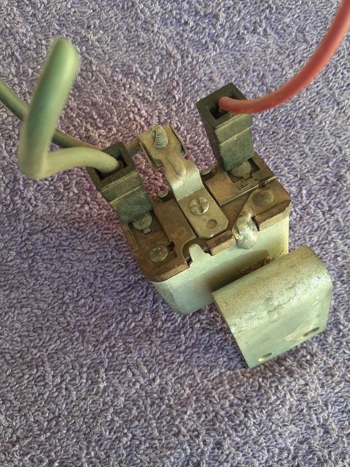 Relé de ventana eléctrica Ford Mustang 1969-1973 Mercury Cougar C8AB 14677 A Foto 4 de 4