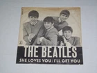 The Beatles - She Loves You / I'll Get You W/PS (7", Single, Mono, Red) G+/VG++