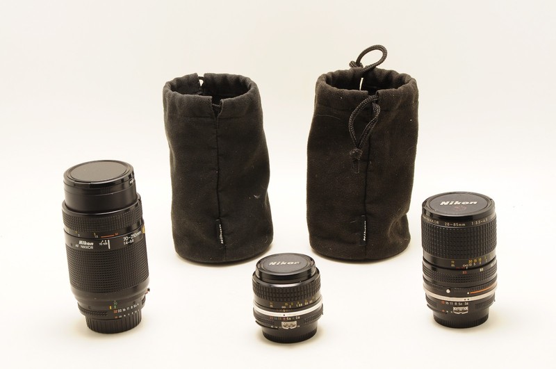 TRIO VINTAGE NIKON FILM ERA LENSES 70-210MM, 35MM, 28-85MM...NICE LOT!