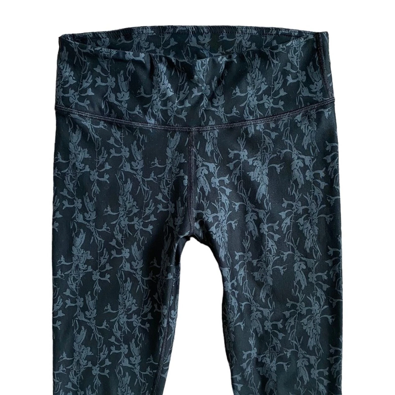 fabletics floral mid-rise cropped activewear athletic leggings