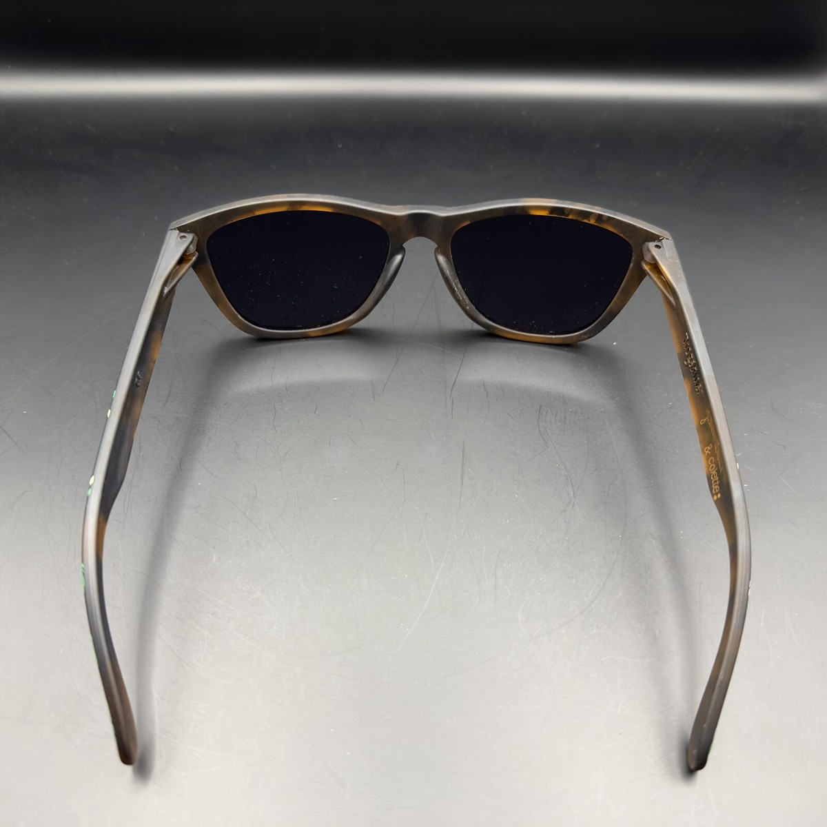Oakley JulianDavid x Colette Frogskin MatteTortoise PalmTrees w
