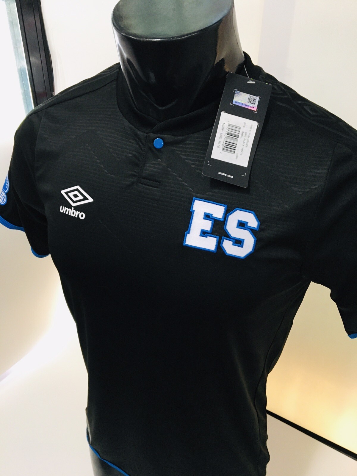 el salvador black jersey