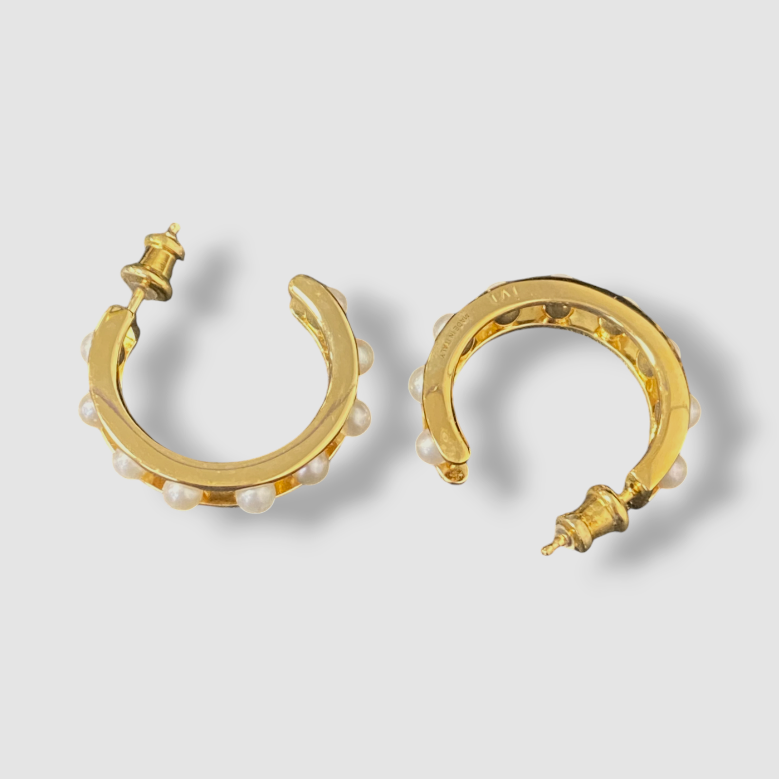 IVI Women's 18k Gold Plated 925 Sterling Silver Tiger Pearl Hoop Earrings