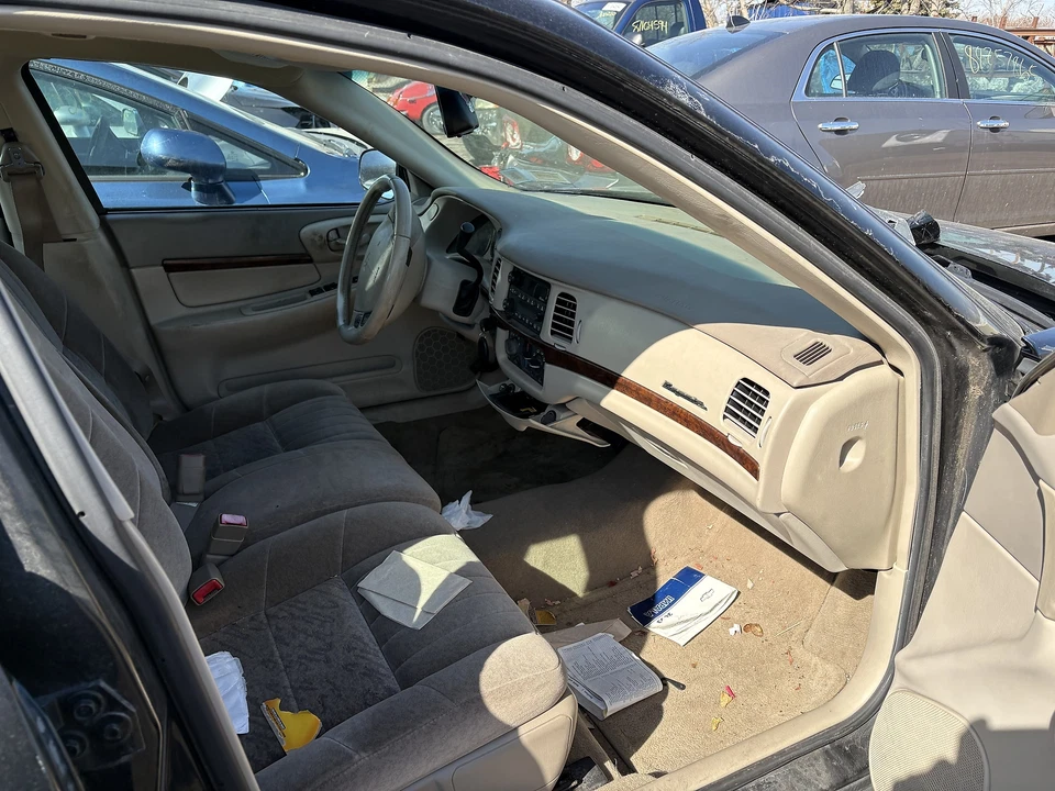 Used Front Left Seat Belt Front fits: 2003 Chevrolet Impala bucket and bench dri - Изображение 2 из 4