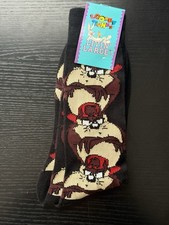 NEW Vintage 1993 Looney Tunes  Livin  Large  Taz with Backwards Hat Socks