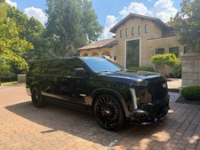 2025 Cadillac Escalade ESV V series