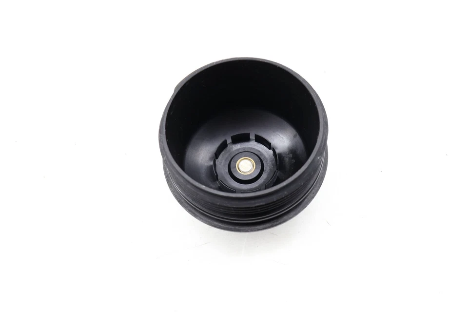 Porsche Cayenne 2012-2018 3,6 L - Cubierta de carcasa de filtro de aceite del motor / tapa Foto 2 de 4