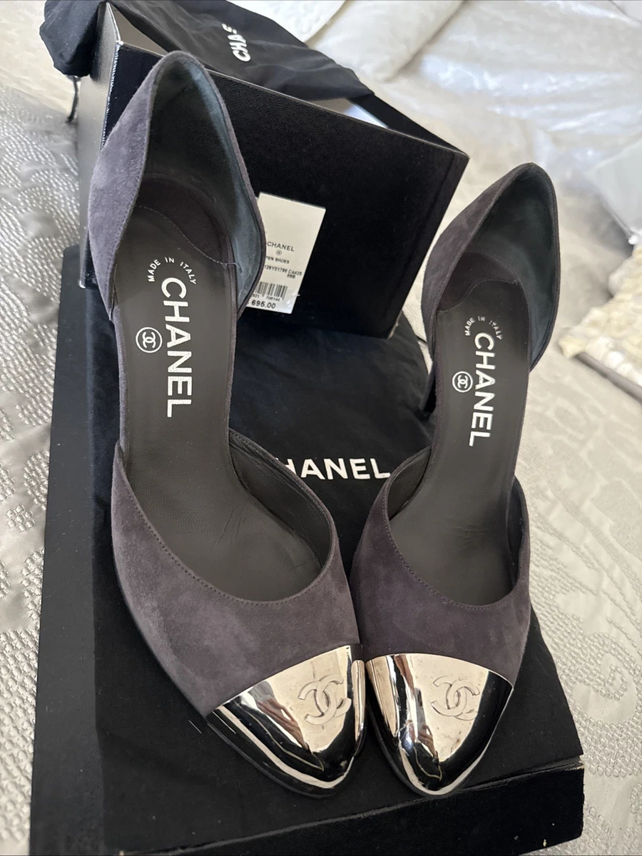 靴 Vintage Chanel Black Suede Heels 36 1/2 CHANEL Women's Suede Heels for sale | eBay