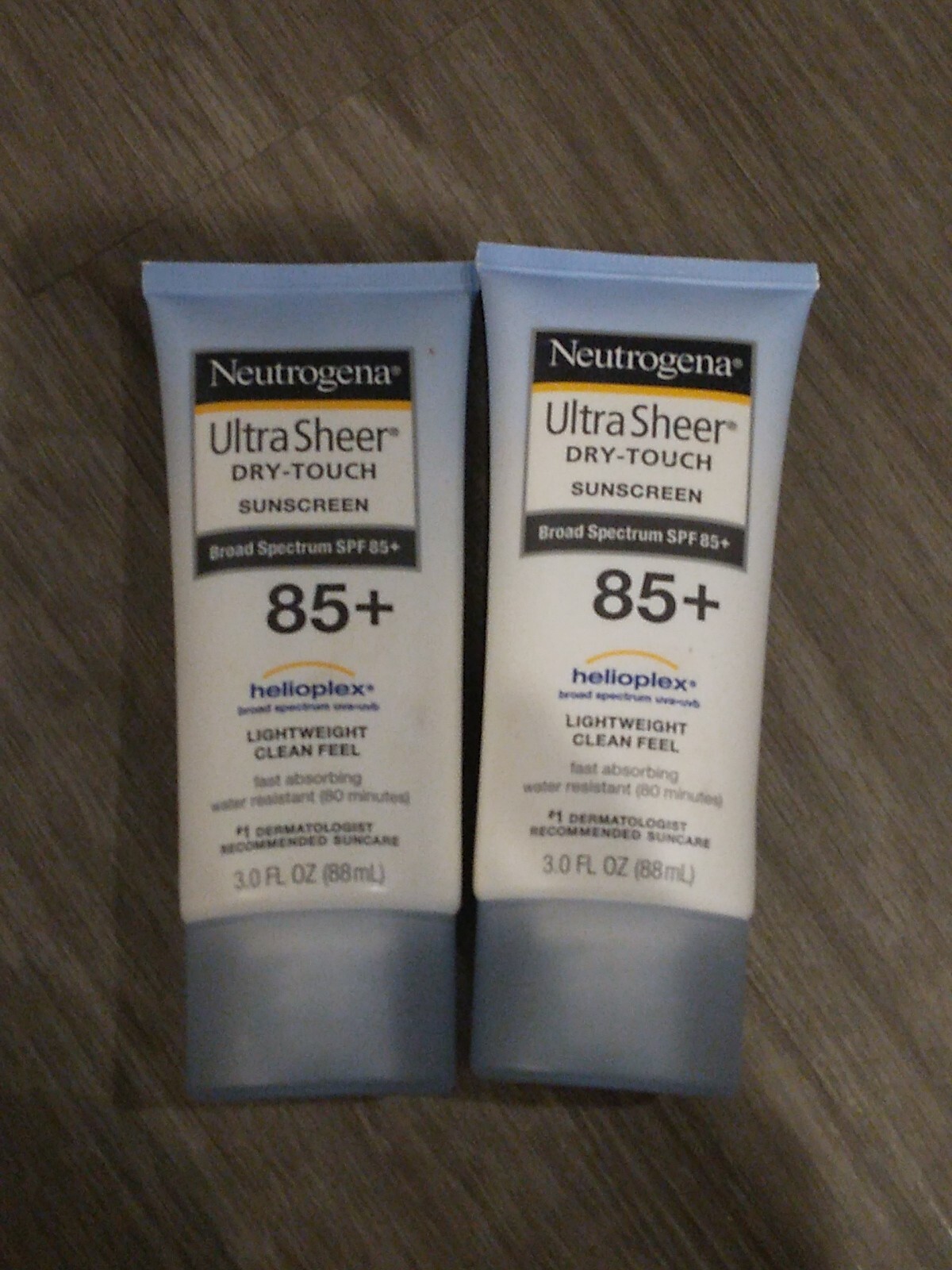 2 Neutrogena Ultra Sheer Dry Touch Sunscreen Lotion SPF 85 Helioplex See Photos