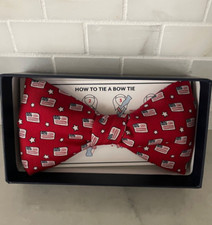 NWT Vineyard Vines Flags  Stars Red Adjustable Bow Tie One Size