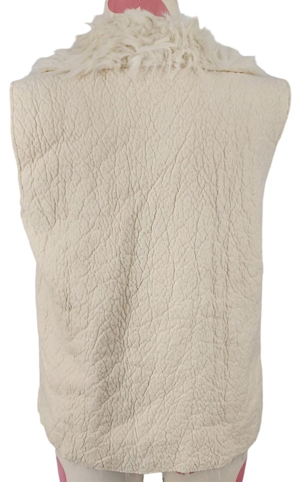 Women's Bisou Bisou Michele Bohbot Reversible Faux Fur Suede Vest XS Cream Boho - Image 3 of 4