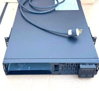 Empry Chassis Barebone APC SMX2000RMLV2UNC Smart-UPS Power Backup