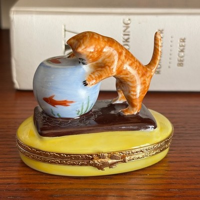 Rare Limoges Orange Cat Kitten with Fish Bowl Trinket Box - France - No 3330