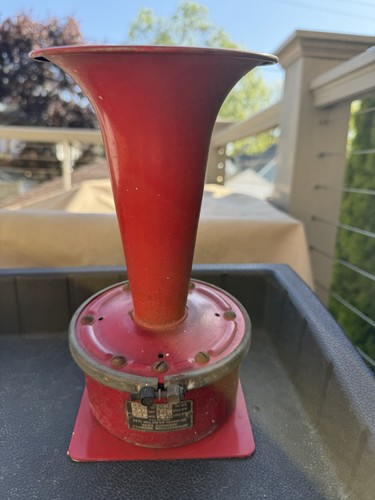 VINTAGE FIRE ALARM SIREN INTERNATIONAL BUSINESS MACHINES IBM HORN 4030 UNTESTED